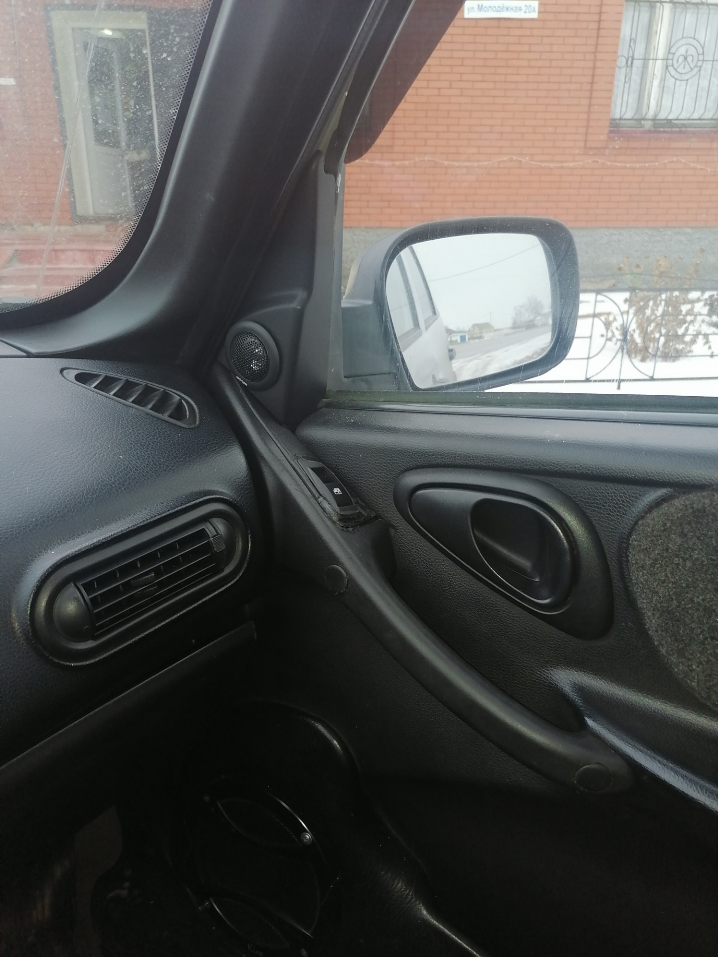 Кнопки эсп от гранты — Chevrolet Niva (1G), 1,7 л, 2004 года | тюнинг ...