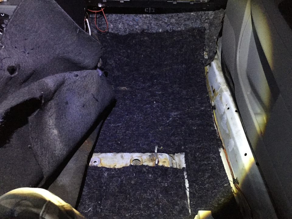 Разборка салона. Глобальные доработки — Lada Приора хэтчбек, 1,6 л ...