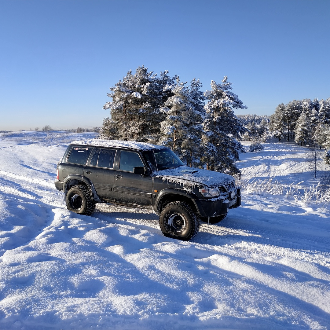 Полный привод владивосток. Патрол 61. Nissan Patrol y61. Nissan Patrol y61 зима. Nissan Patrol Pickup y61.