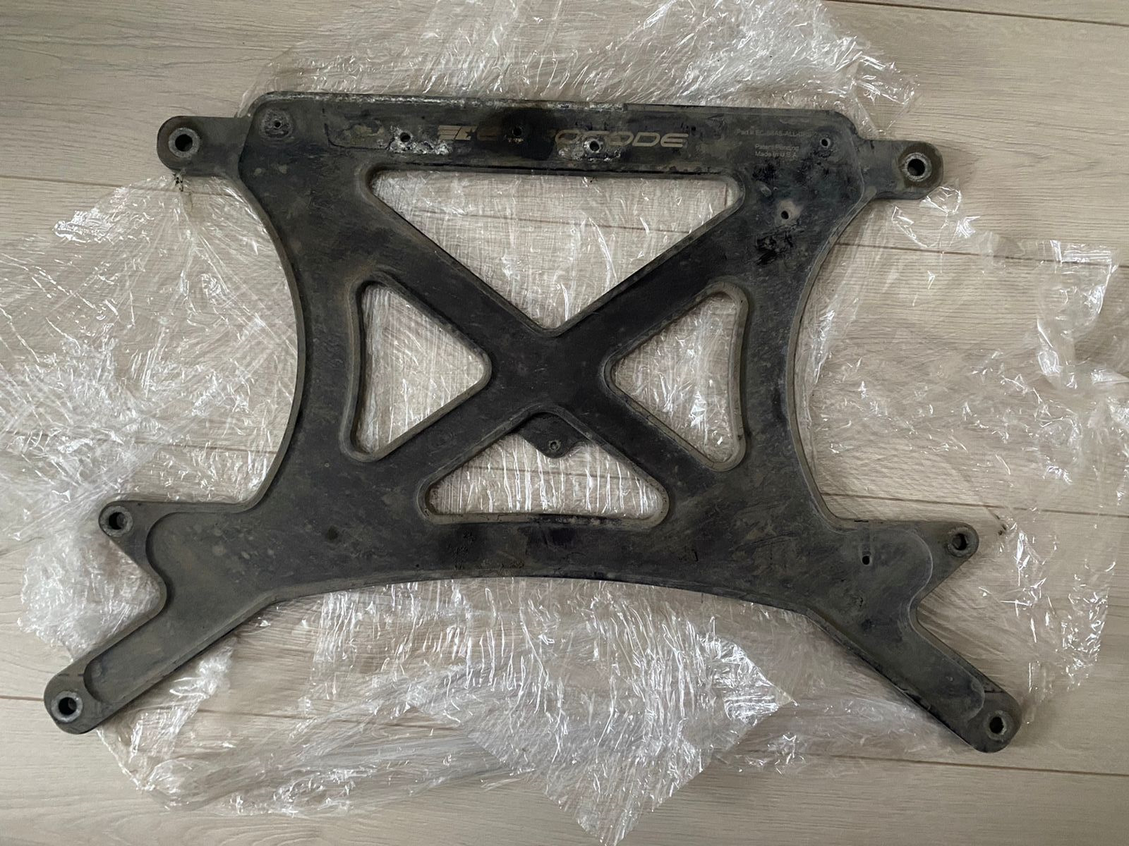 Распорка Eurocode — Audi A4 (B8), 2 л, 2012 года | тюнинг | DRIVE2