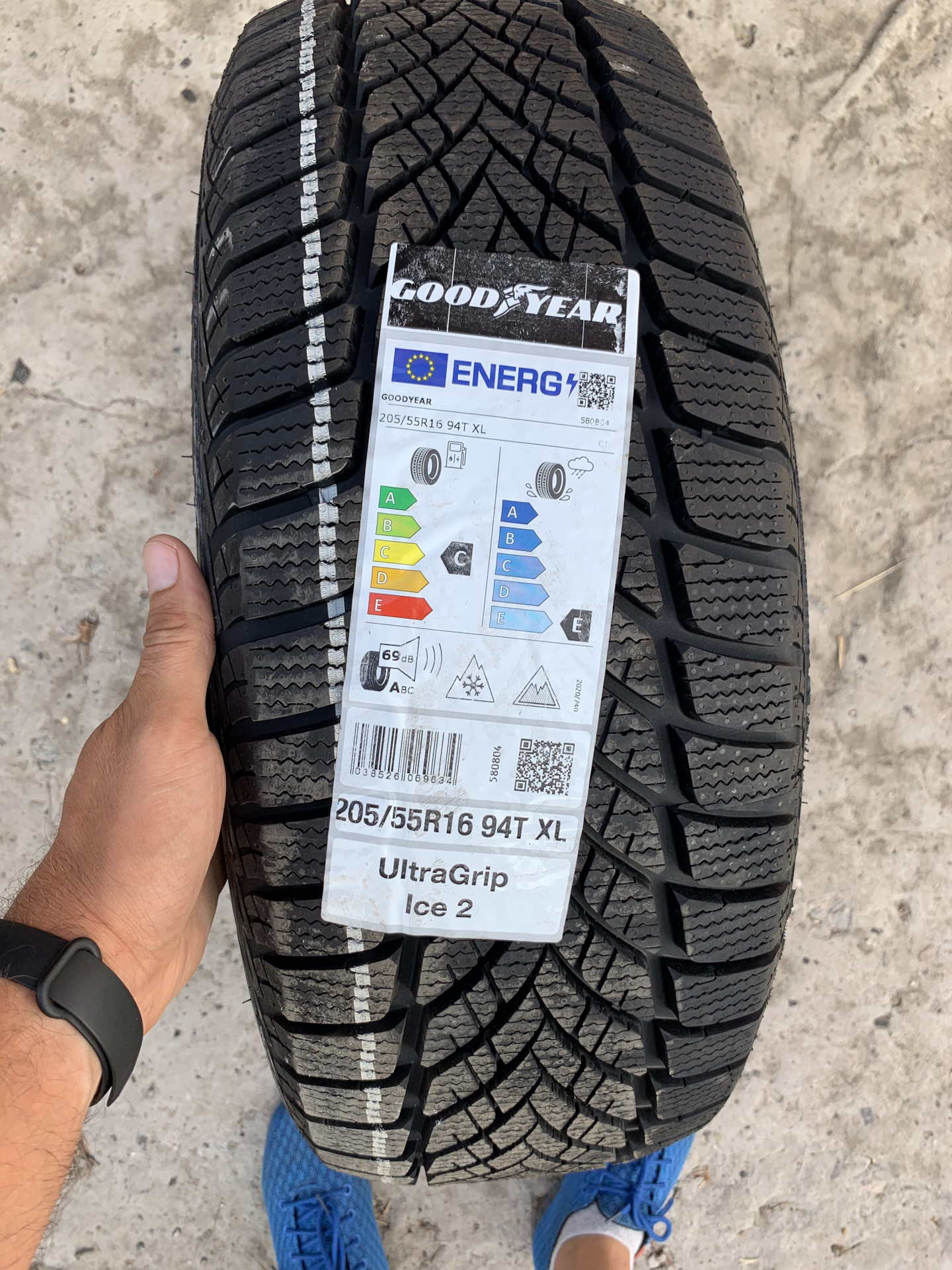 Зимняя шина goodyear ultragrip ice. Goodyear ULTRAGRIP Ice 2. ULTRAGRIP Ice 2 205/55/r16 94t. 205/55r16 Goodyear ULTRAGRIP Ice 2 94t. Goodyear ULTRAGRIP Ice +205/55 r16.