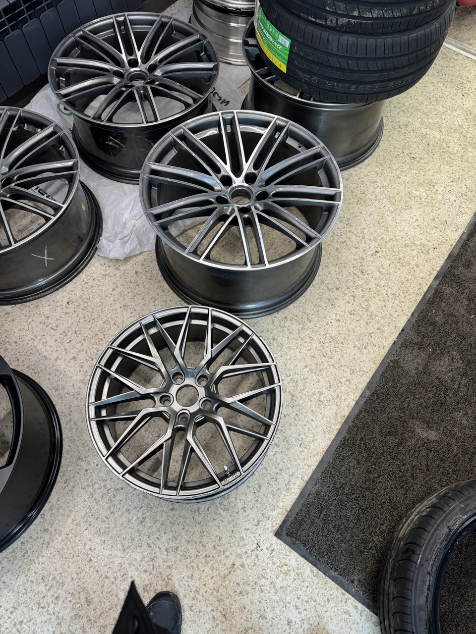 225/45 r18. Автомобильная шина starfire rs-c 1. 225/55/18 лето. Смотреть ртсунок gh 18 гоформ. Шины 225 60 18 лето.