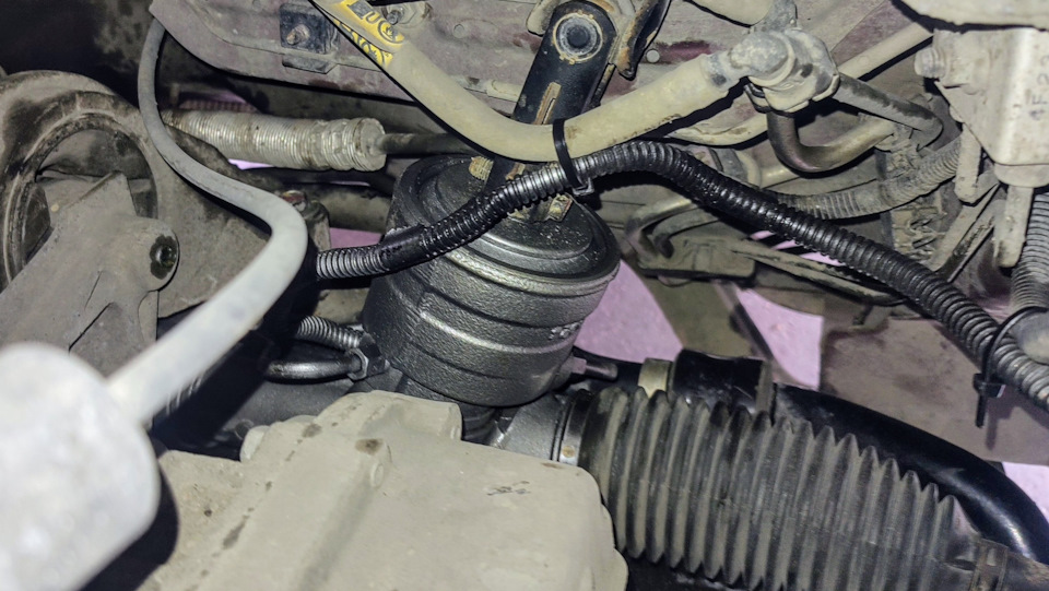 Потекла рулевая рейка — Opel Antara, 2,4 л, 2014 года | визит на сервис ...