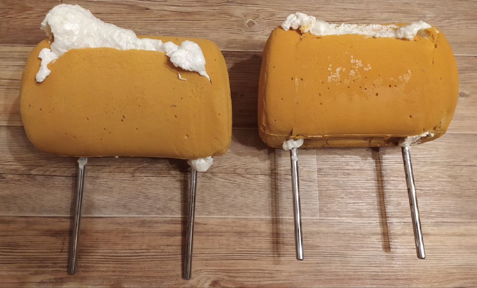 Пену немного выдавило — Toyota Corolla (110)