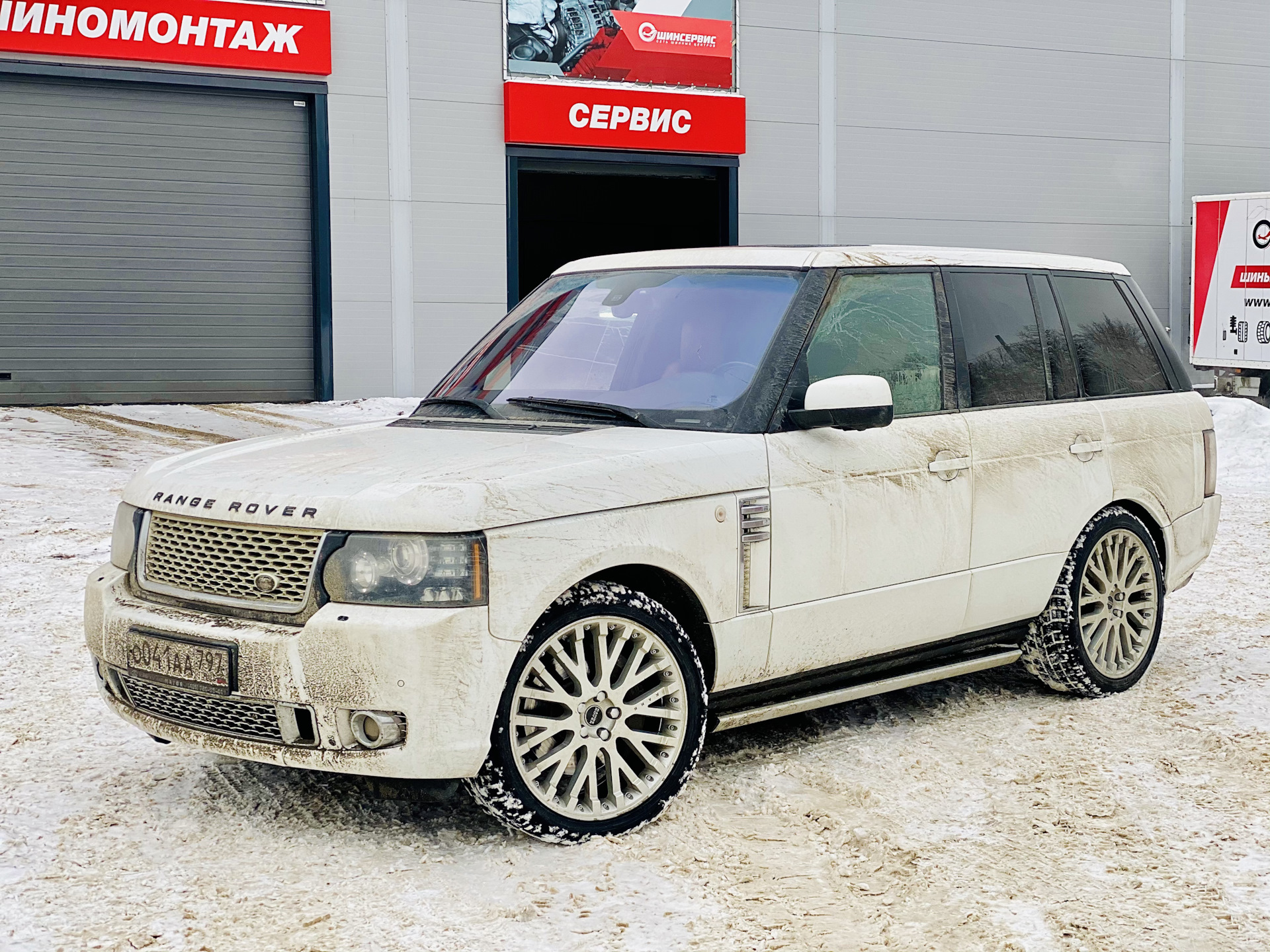 Едем в Нижний Новгород за НОВЫМИ КОЛЕСАМИ! — Land Rover Range Rover (3G), 5  л, 2012 года | колёсные диски | DRIVE2