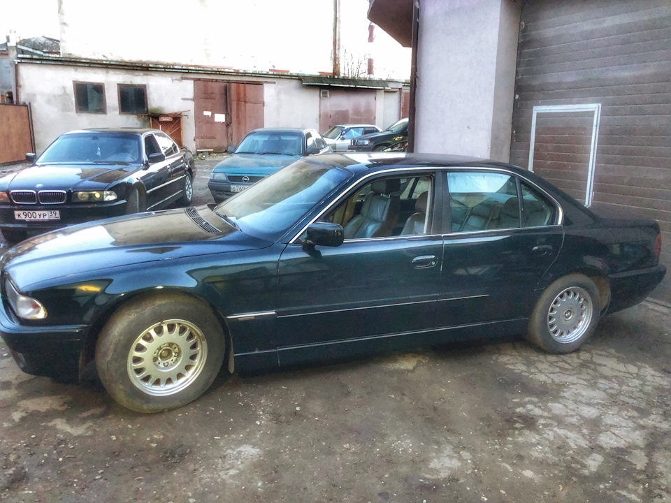 Nash Druzhnyj Servis Bmw 7 Series 2 8 L 1998 Goda Na Drive2