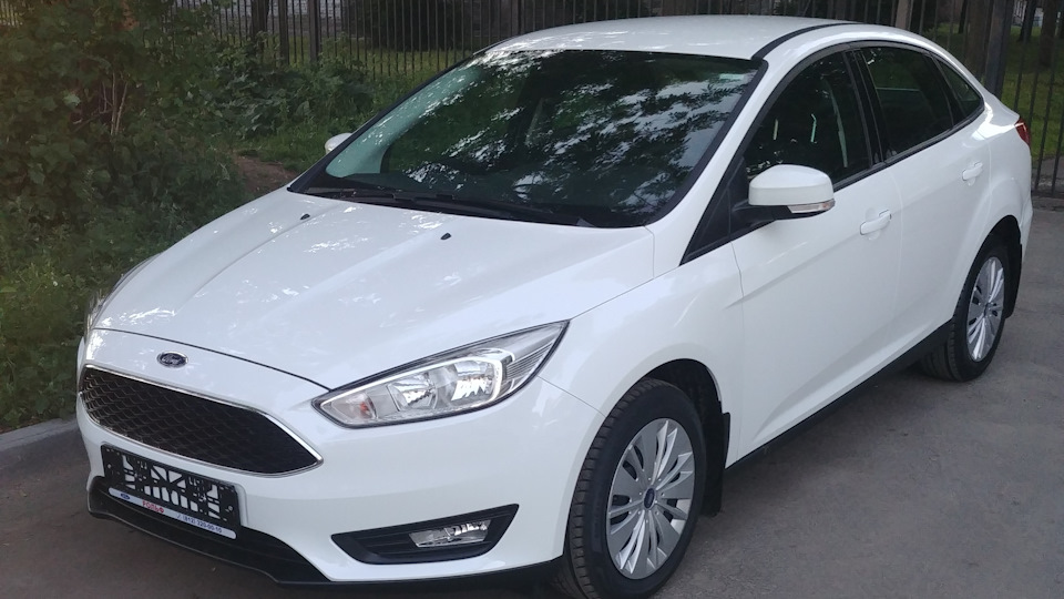 Ford Focus Sedan Снеговик