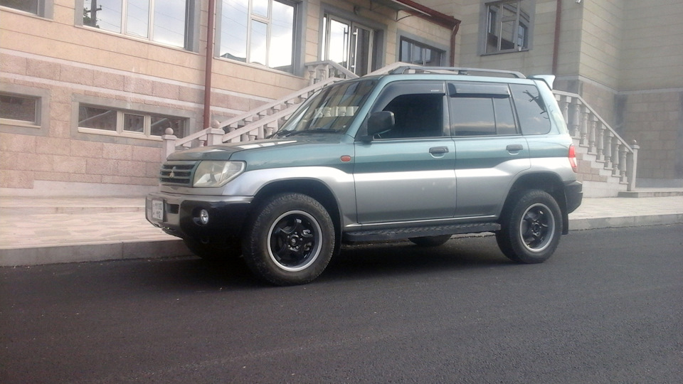 Mitsubishi Pajero Io A6m Zero Drive2