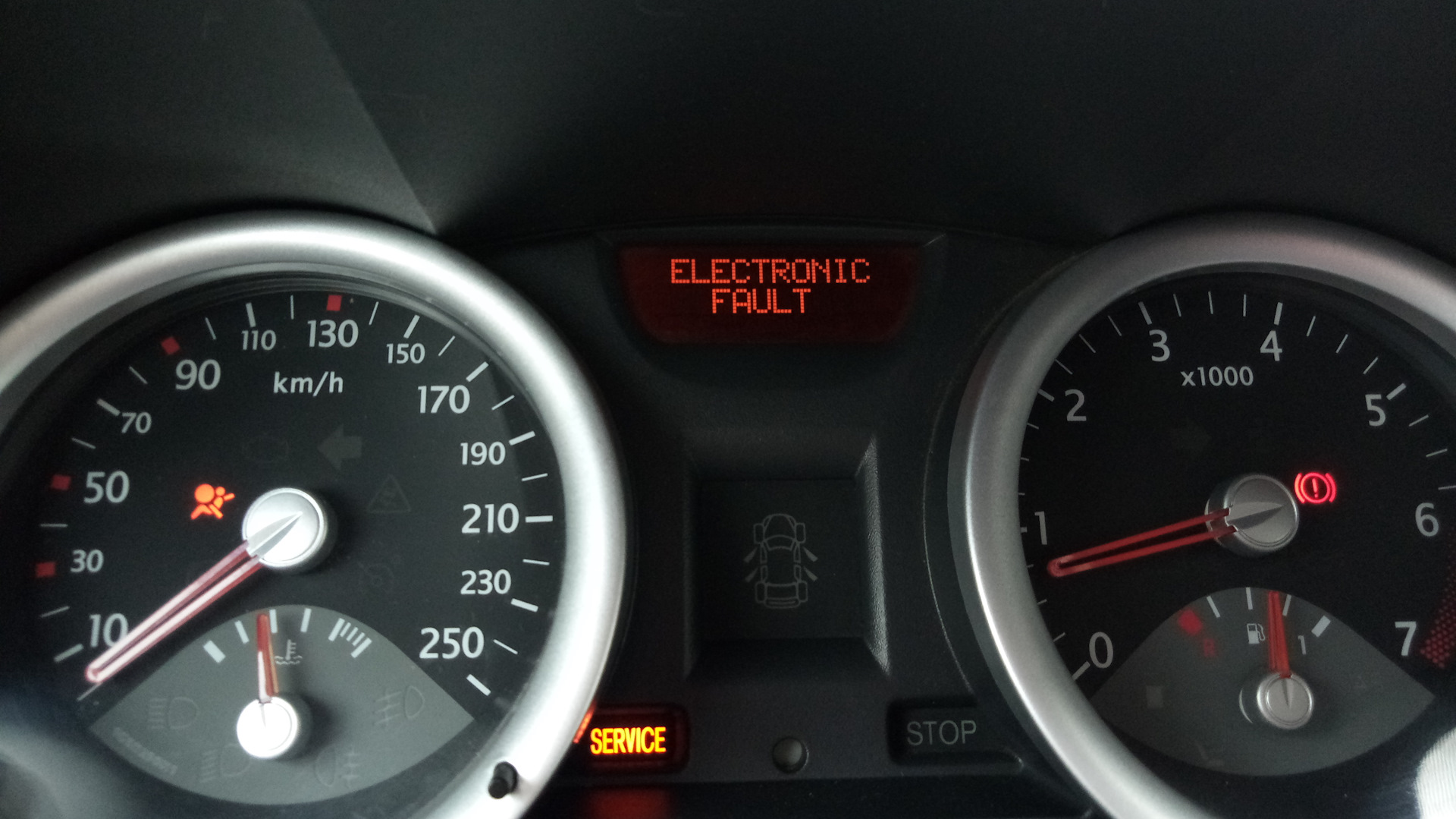 Electronic fault рено