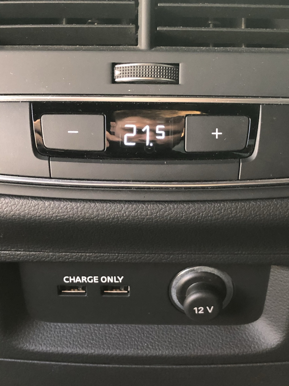 Фото в бортжурнале Audi A4 (B9)