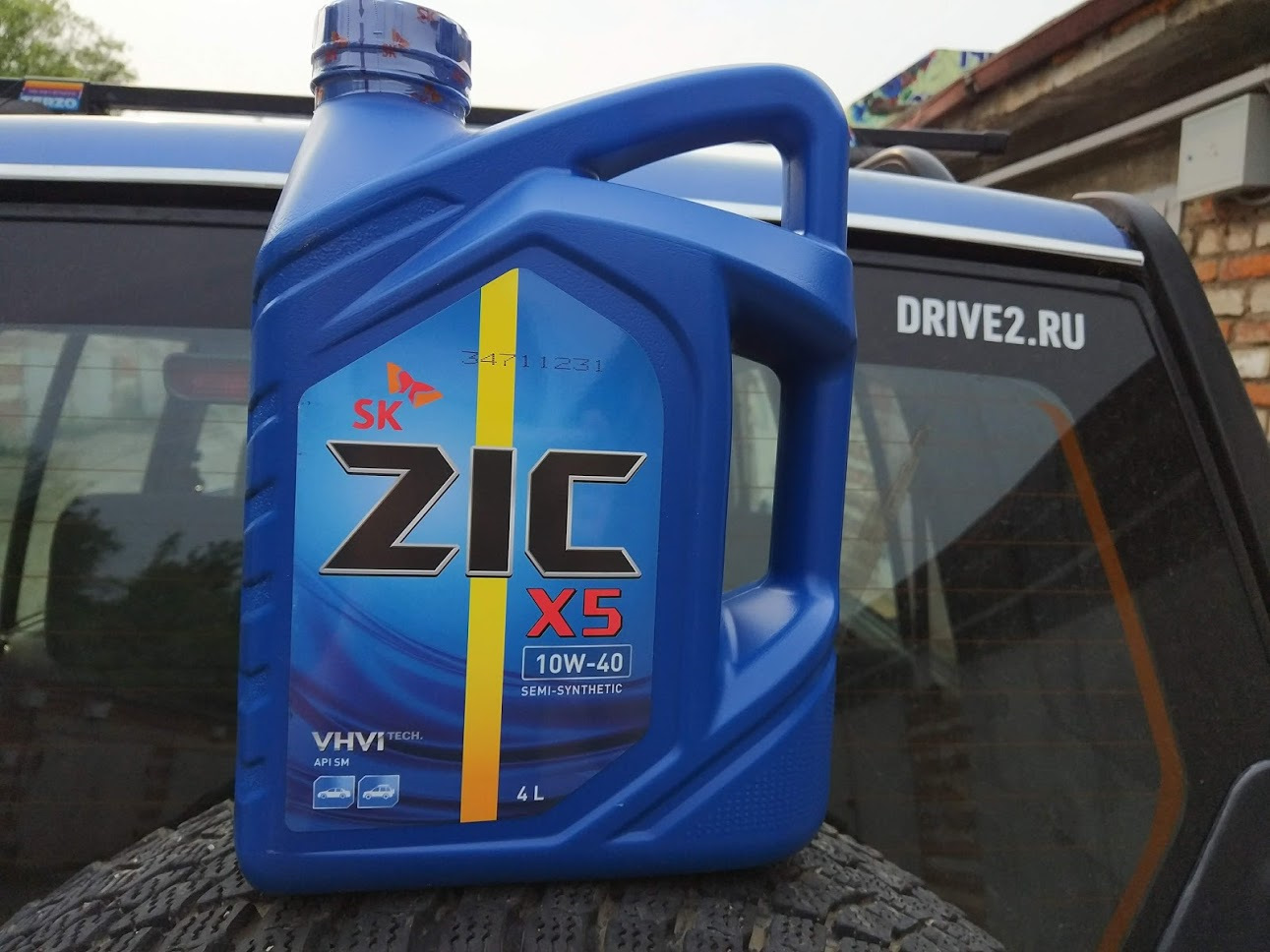 Сайт подбора масла zic. ZIC 001 авто. ZIC В металлической канистре. ZIC 001 автосалон. ZIC бачок дизель.