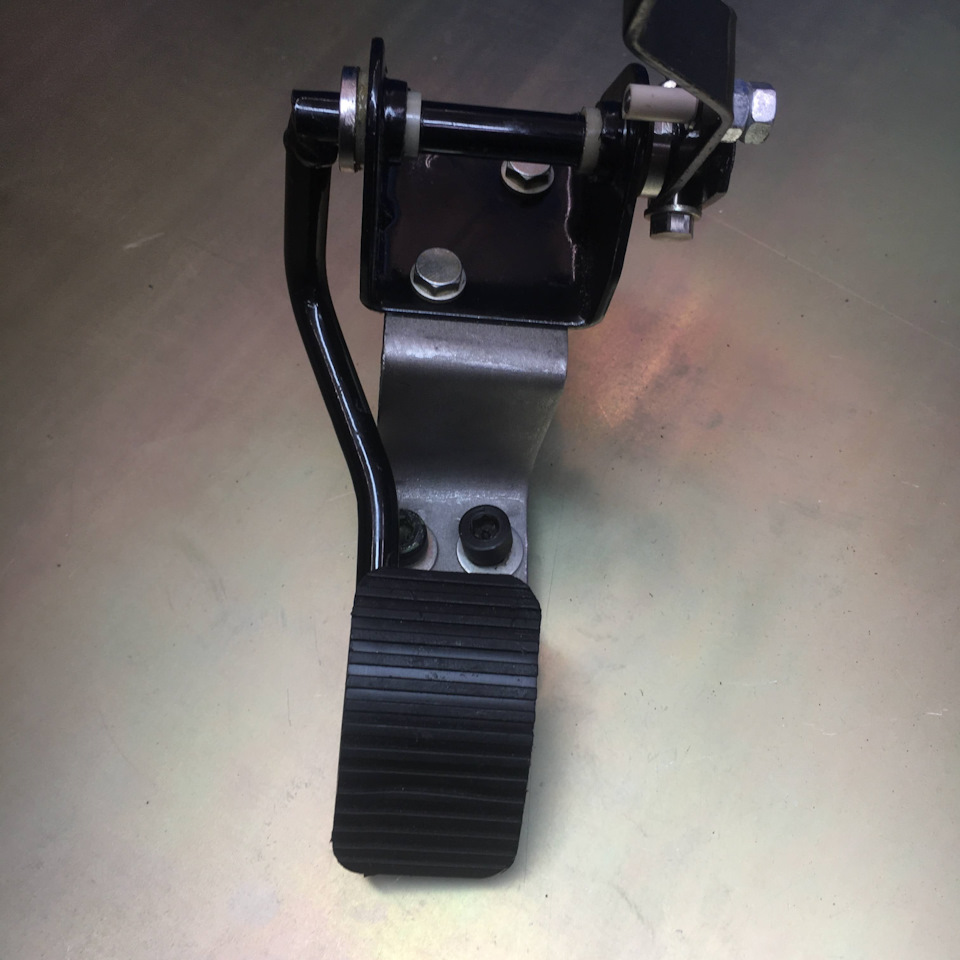 Замена сцепления на дизельном Дастере — Renault Duster (1G), 1,5 л ...