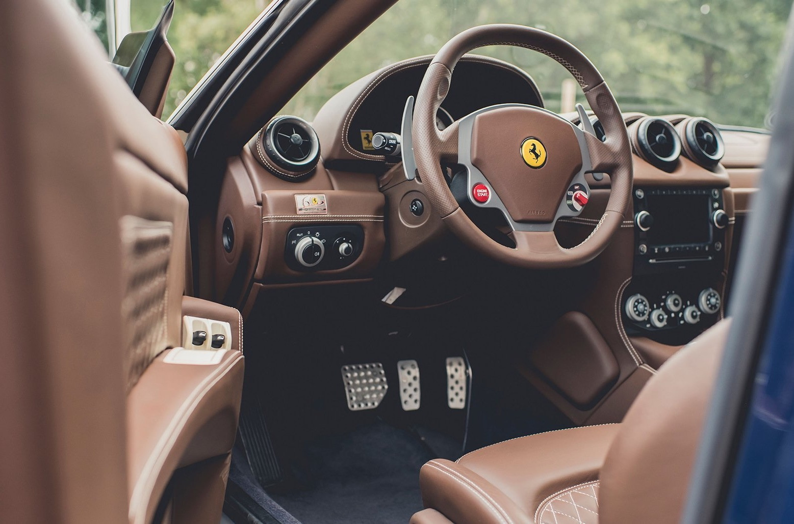 Ferrari 612 Interior