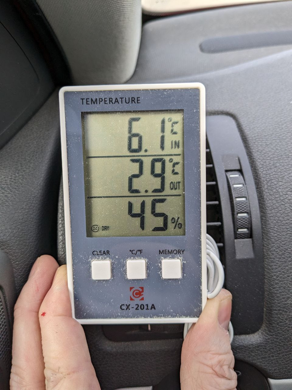 свежая заправка кондиционера. — Skoda Octavia A5 Mk2