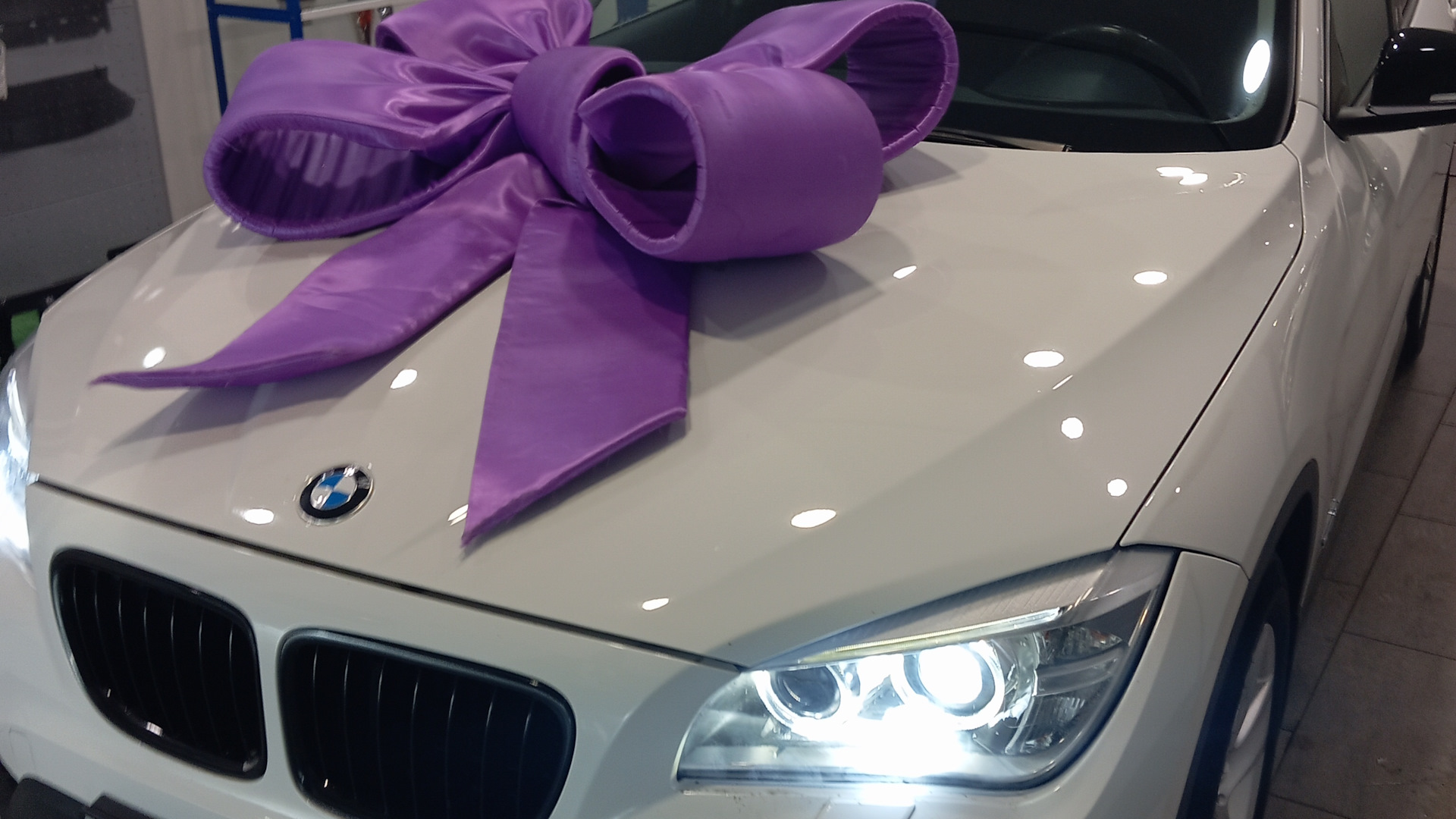 BMW X1 (E84) 2.0 бензиновый 2012 | Белая МиЛфА на DRIVE2