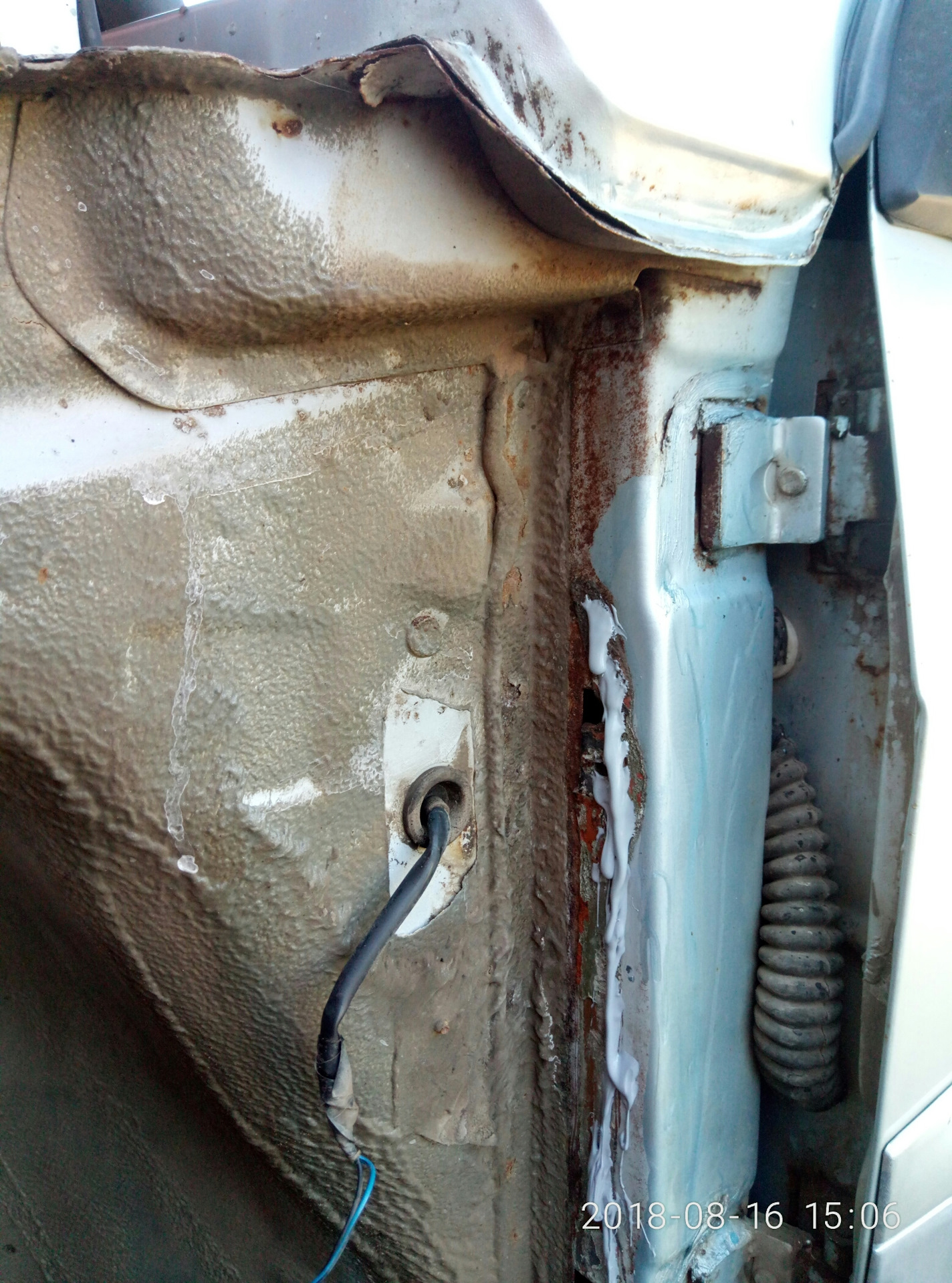 снять крыло 2114