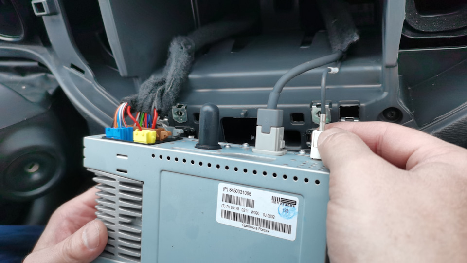 Запчасти на фото: 8450031066. Фото в бортжурнале LADA Vesta SW