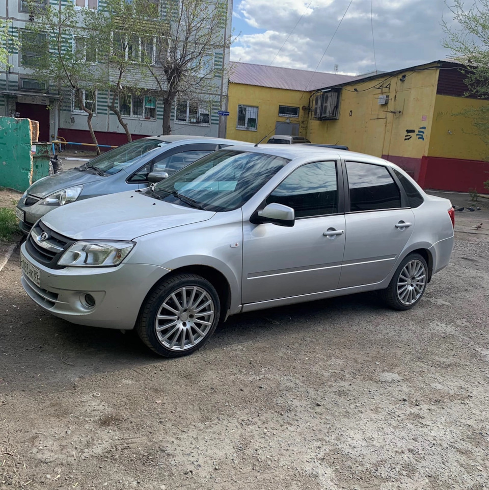 Фото в бортжурнале Lada Granta