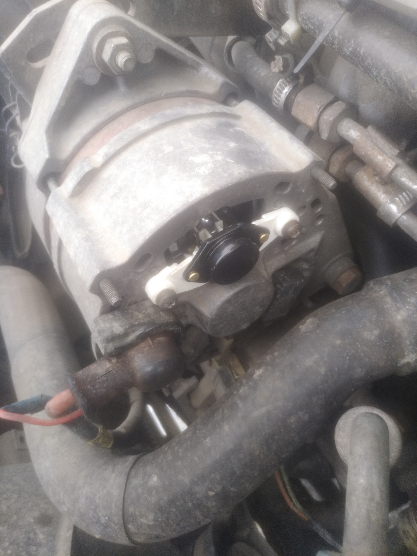 Внезапно сел аккумулятор… — Volkswagen Passat B3, 2 л, 1990 года ...