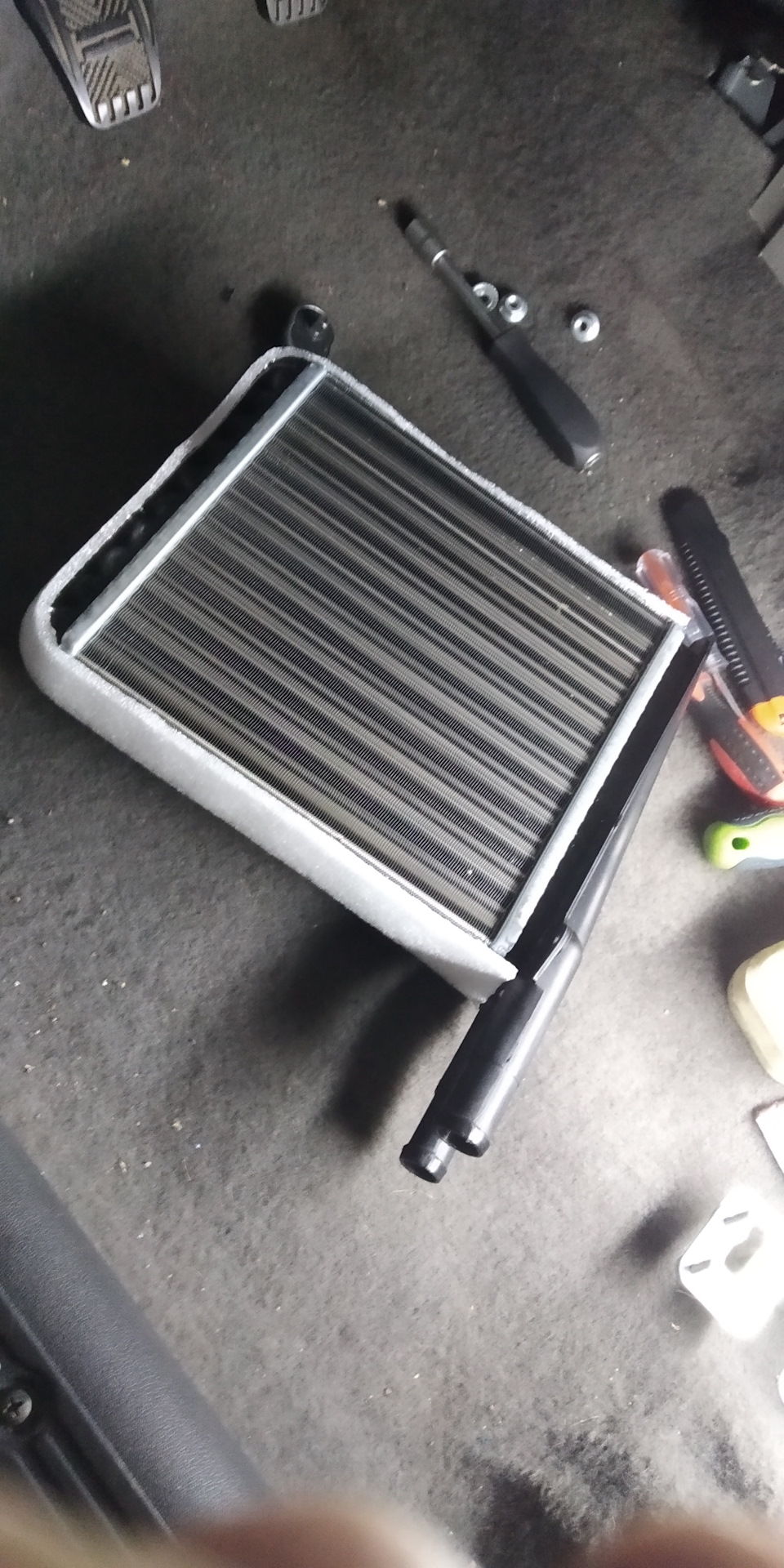 37 Замена печки, пропилом. Теплее в калине. — Lada Калина универсал, 1 ...