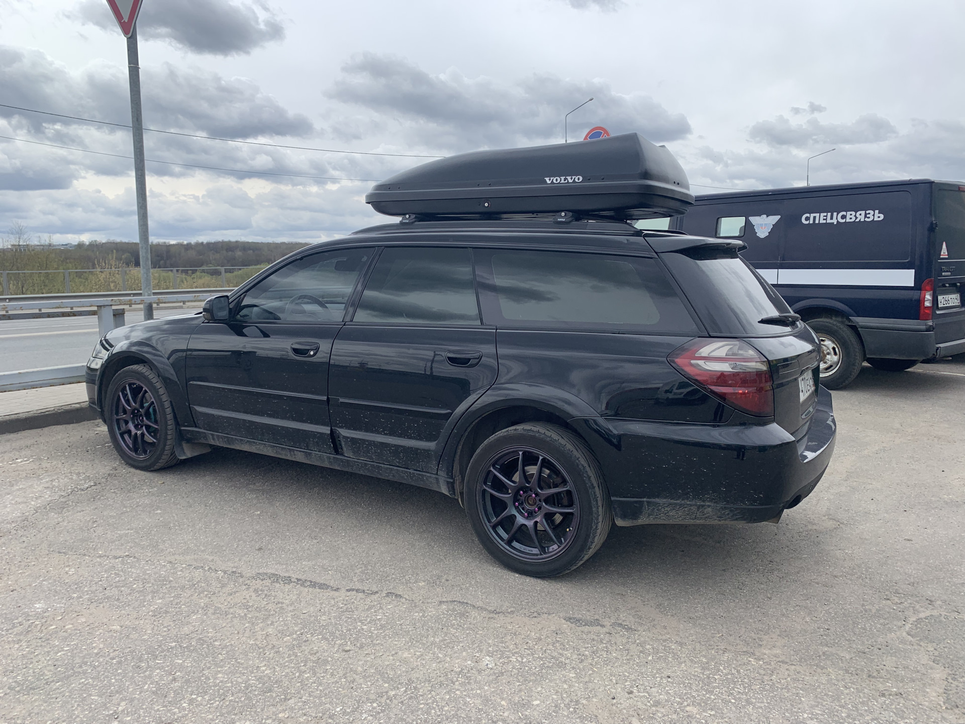 #29. Кофр на крышу, долгожданная примерка. — Subaru Outback (BP), 3 л ...