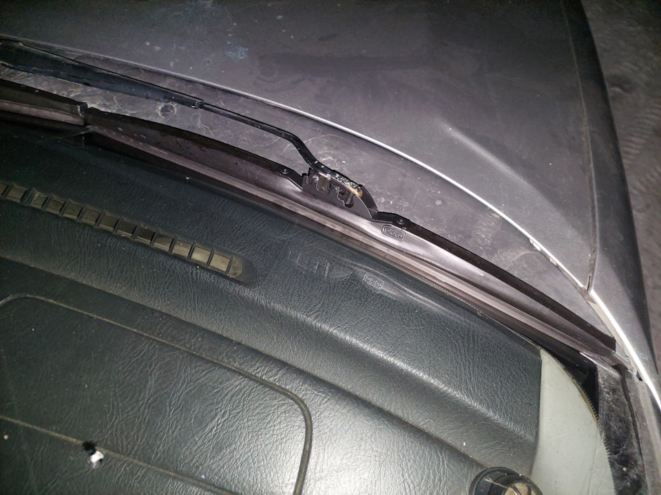 Зимние дворники — Toyota Avensis I, 2 л, 2002 года | расходники | DRIVE2