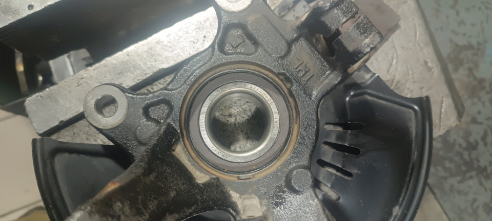Суета со ступичным подшиПником, "матьигоити" 🤬 — Nissan Note e-Power, 1 ...