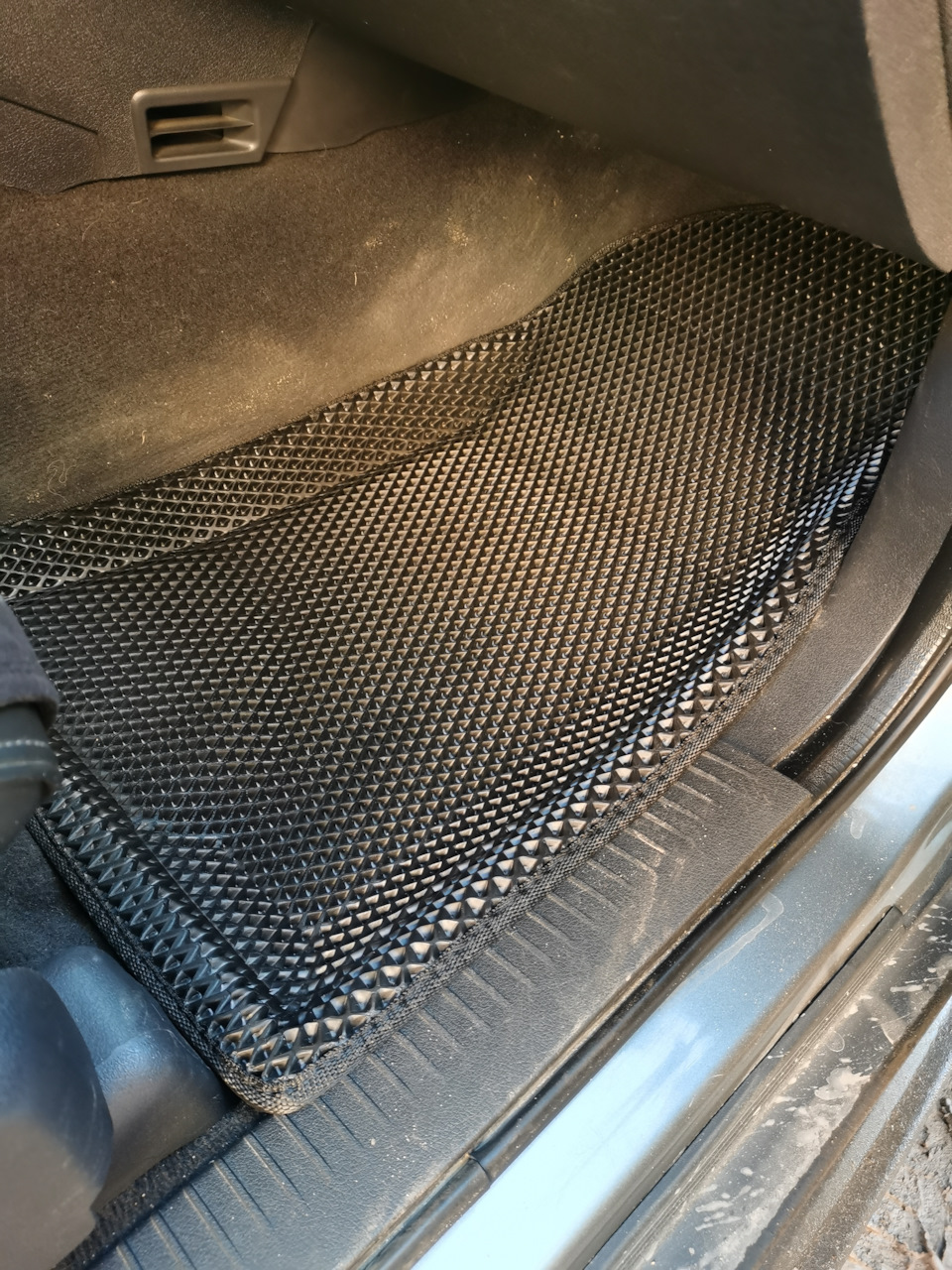 Передний пассажир — Jeep Grand Cherokee (WK)