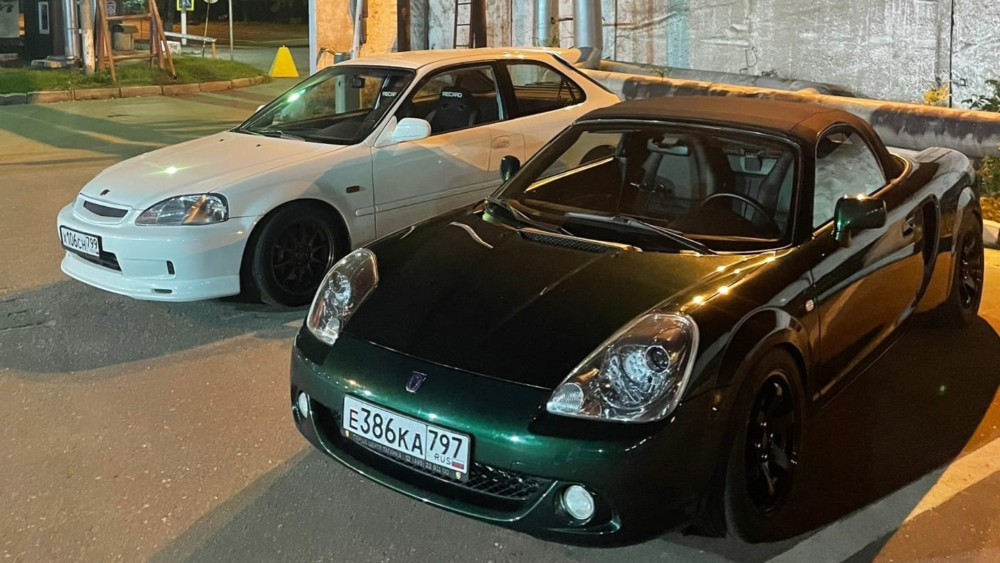 Toyota MR2 (3G) 1.8 бензиновый 2002 | 