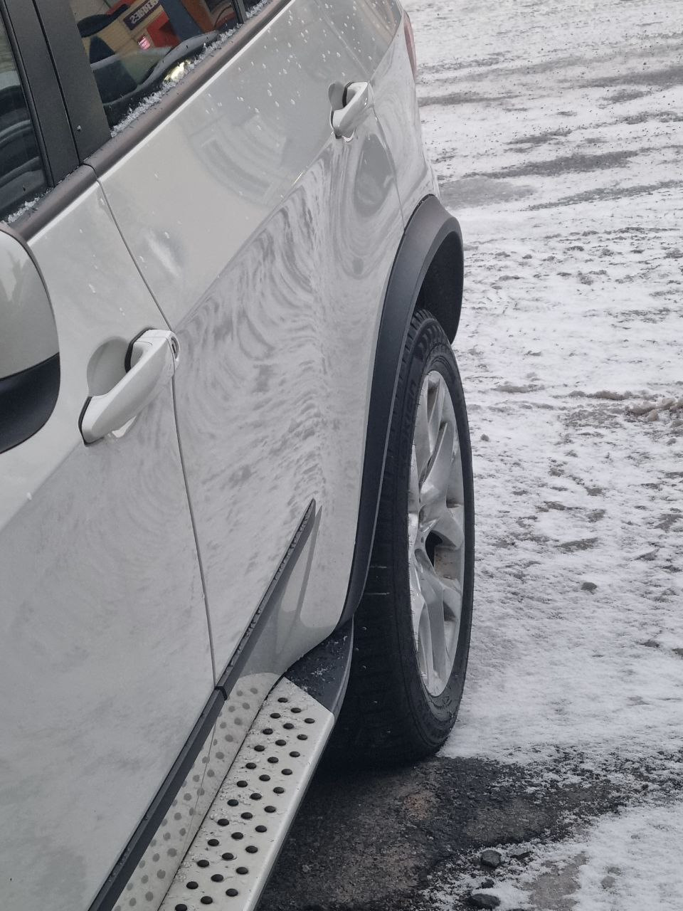 Проставки задних колёс. Износ задней резины — BMW X5 (E70), 3 л, 2011 ...