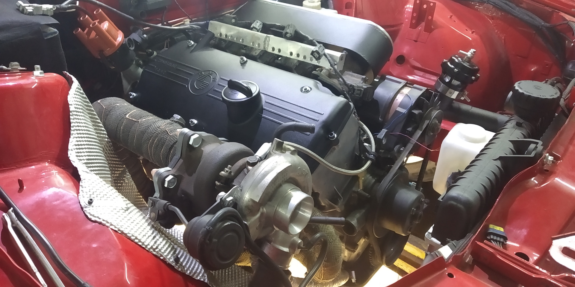 5 двигатель на мазда. Toyota 4p. карнивал двс p12v j3 дизель. двигатели ford 2. Volvo b18 engine.