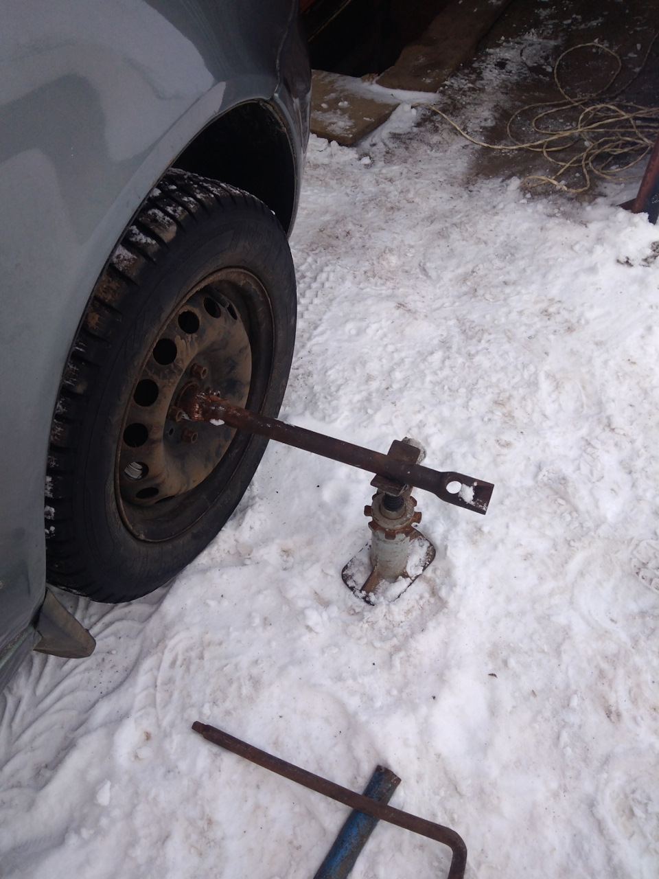 Замена пыльник ШРУС — Lada Калина Универсал (1G), 1,5 л, 2008 года ...