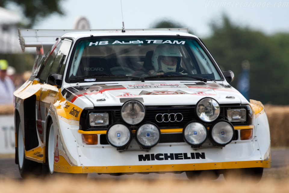 Audi quattro crash