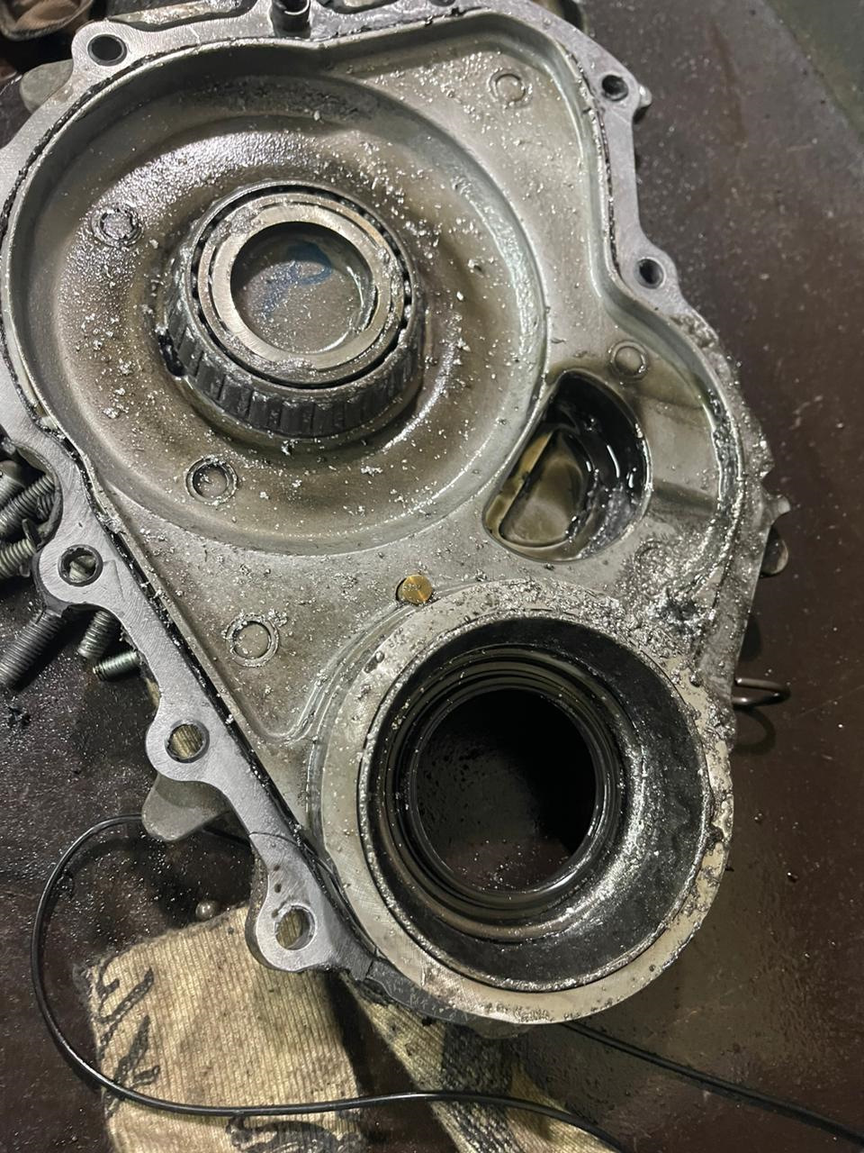 Снятие раздатки Эксплорер 5 Спорт — Ford Explorer (5G), 3,5 л, 2014 ...