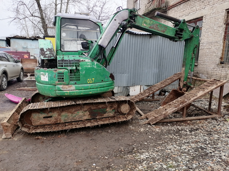 Обслуживание датчиков на стреле миниэксковатора коматсу РС50 — DRIVE2