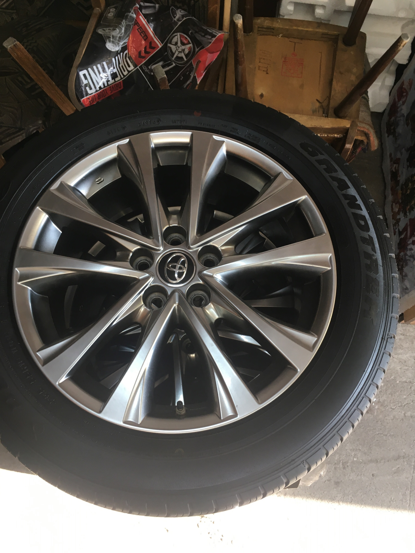 Диски на зиму — Toyota RAV4 (IV), 2,5 л, 2017 года | колёсные диски ...