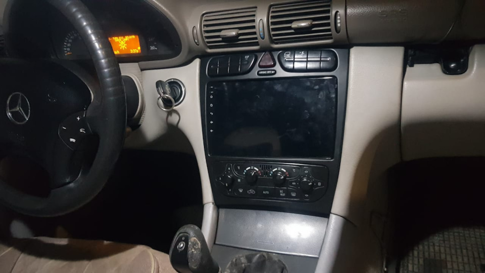 Магнитола ТСС3 — Mercedes-Benz C-Class (W203), 2 л, 2000 года ...