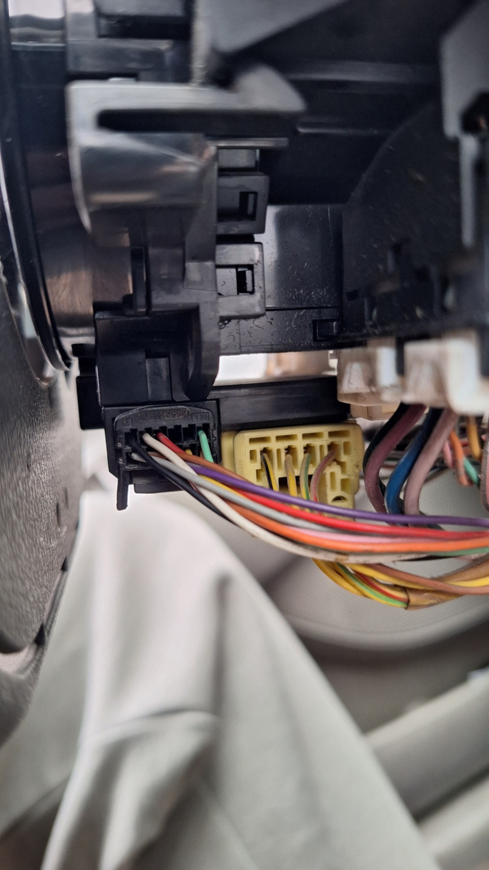 Подключение кнопок руля климата к андроиду! Завершено — Toyota Camry ...