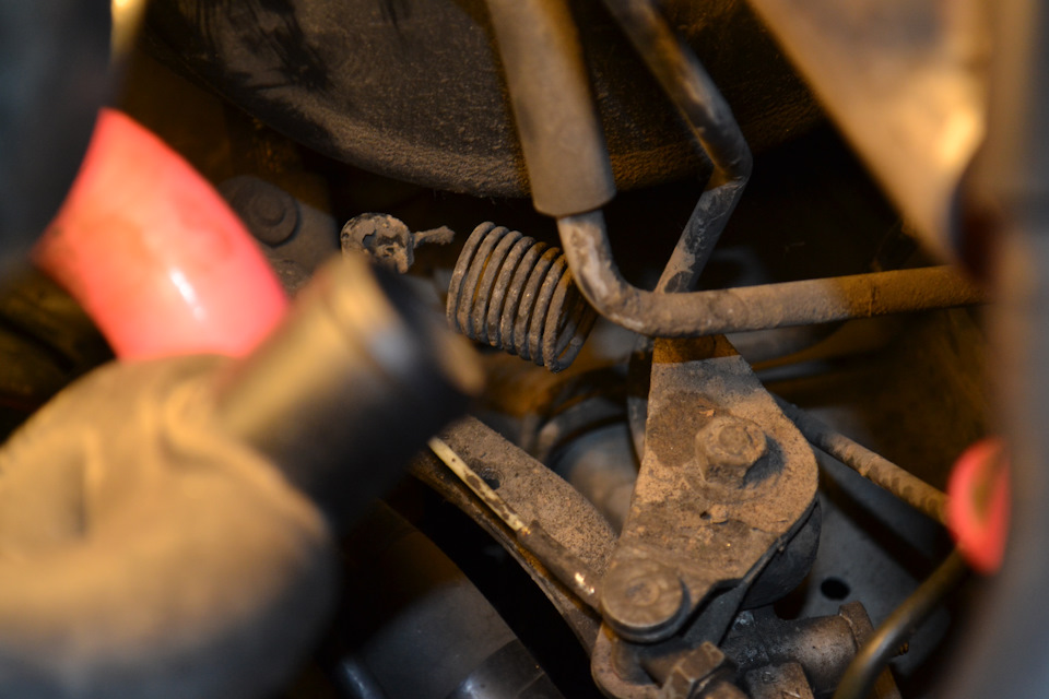 Субару Форестер SG9. Регулировка механизма удержания на уклоне ...