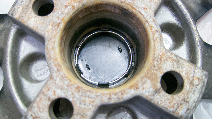 вставлен в литой диск — Renault Sandero Stepway (2G)