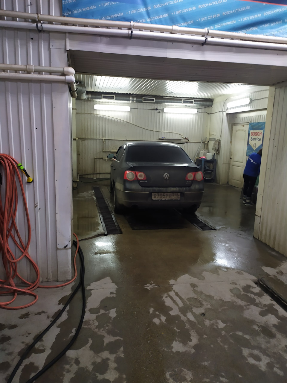 Совсем чуть чуть не успел :( — Volkswagen Passat B6, 3,2 л, 2007 года ...