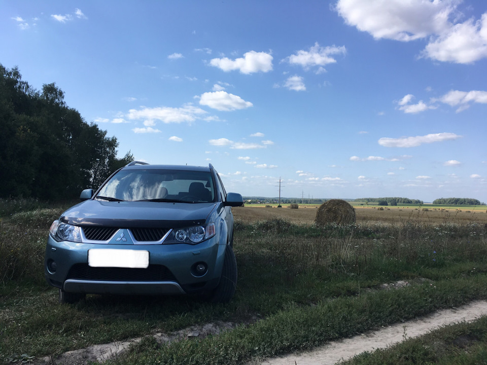 Фото в бортжурнале Mitsubishi Outlander XL