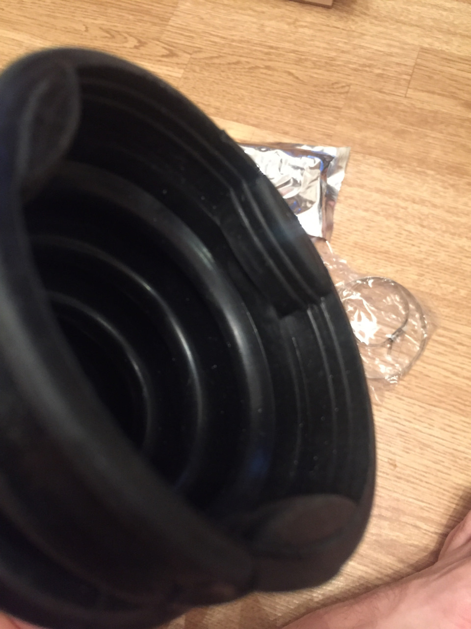 Баллада о том как я сутки жил в гараже меня салетны верхнего рычага ...