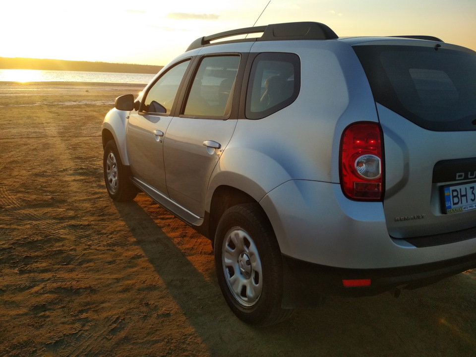 Молдинг лобового стекла паджеро 2 чем заменить - 94 фото