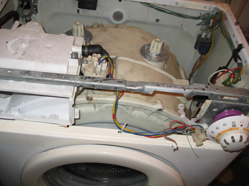 Ремонт и замена подшипника стиральной машины в Самаре