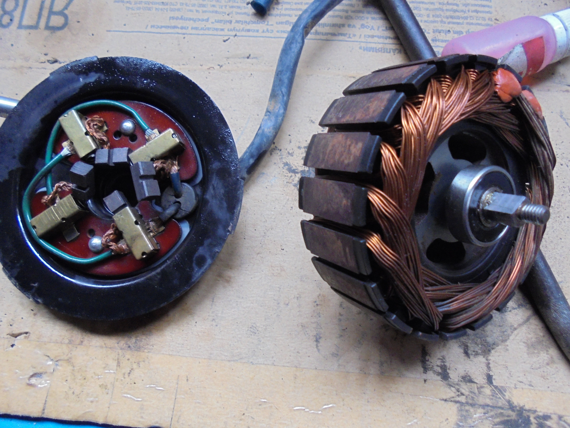 Kak proverit motor vintilyatora. Как проверить двигатель вентилятора. Мотор вентилятора yyhs-40. Прозвонка обмоток напольного вентилятора. Электродвигатель напольного вентилятора 60 ватт.