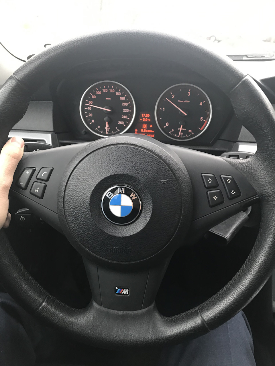 М-Руль — BMW 5 series (E60), 3 л, 2008 года | тюнинг | DRIVE2