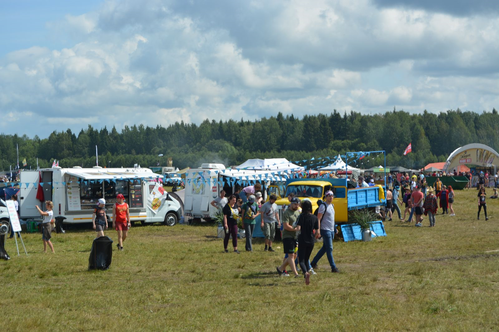 Ремонт дверной петли — Toyota Avensis II, 1,8 л, 2004 года | своими ...