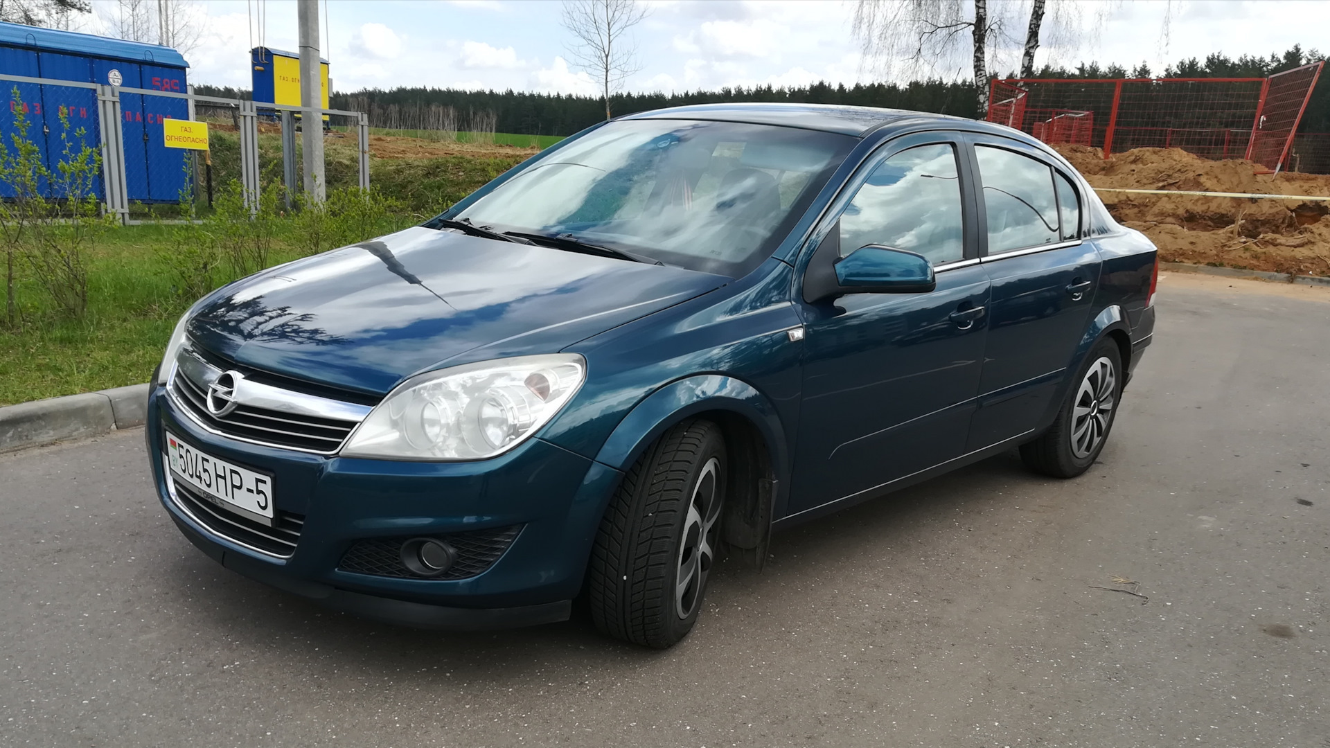 Продажа Opel Astra H 2007 (бензин, МКПП) — с историей обслуживания —  DRIVE2.RU