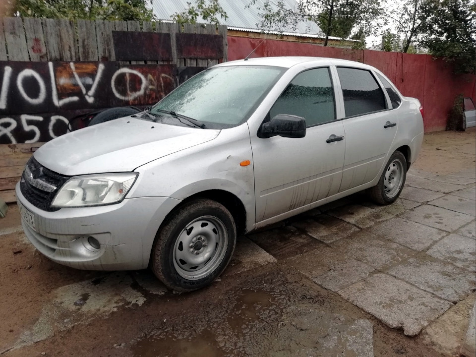 Фото в бортжурнале Lada Гранта (1G)